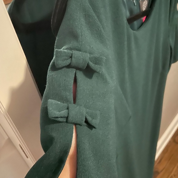 Vince Camuto bow sleeve dress - Picture 2 of 2